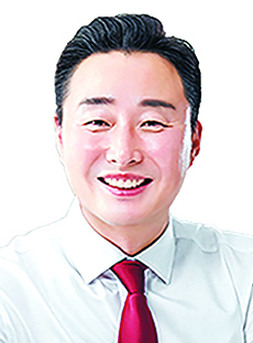 이정훈  울산 남구의회 의장 
