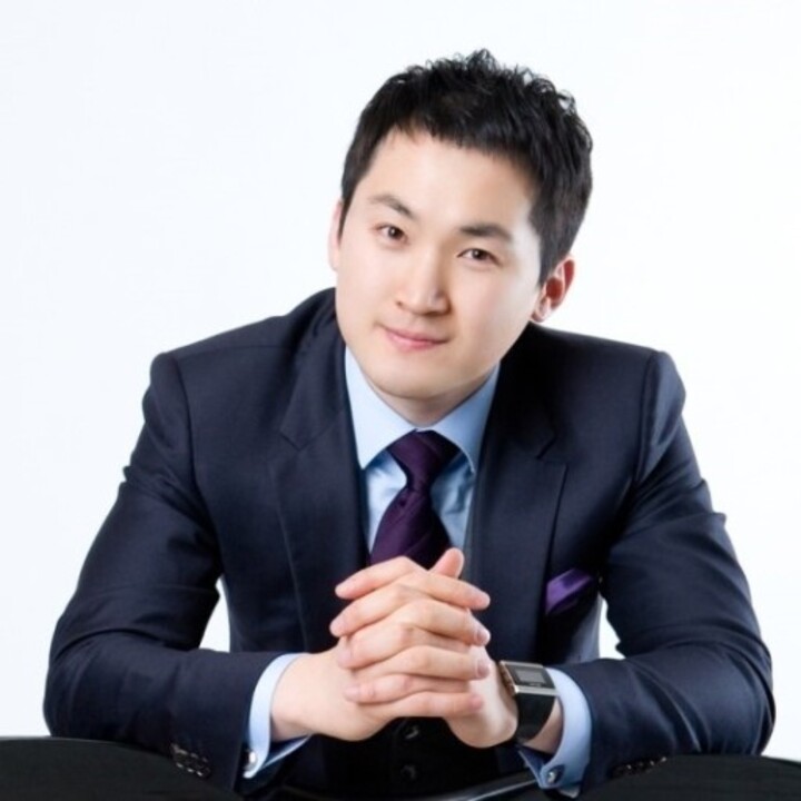 옛간 대표 박 민
