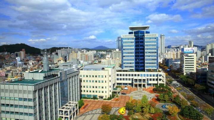 울산광역시청.  울산매일 포토뱅크
