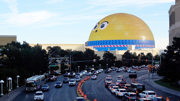 지난해 9월 완성된 라스베이거스 새 랜드마크 거대 구형(球形) 공연장 ‘스피어(Sphere)’