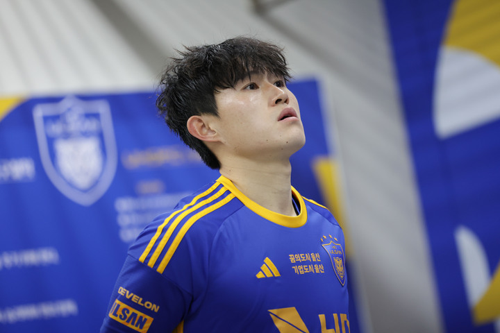 울산 HD 공격수 이동경. 최근 6경 5골 2도움으로 경기당 1개 이상의 공격 포인트를 기록하며 해당 부문 1위를 달리고 있다. 울산 HD 제공

