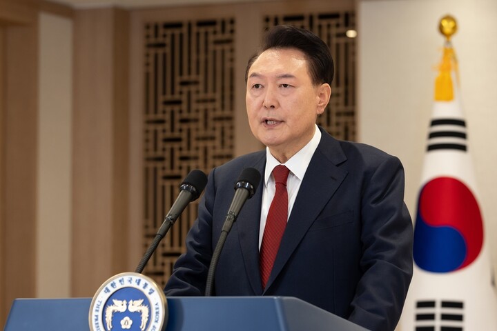대국민 담화를  발표하고 있는 윤 대통령. 연합뉴스