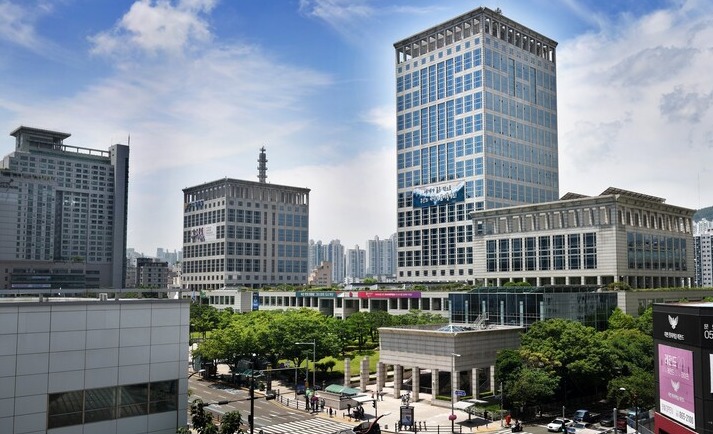 부산 연제구 연산동 부산시청 전경.
