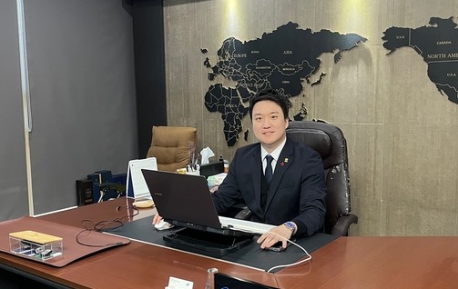 에스케이 인더스트리 김동현 대표.