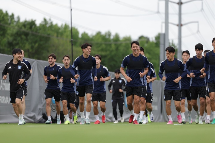 울산HD가 오는 18일 오전 7시(한국시각) 미국 올랜도 인터앤코 스타디움에서 마멜로디 선다운스(남아프리카 공화국)와 '국제축구연맹(FIFA) 클럽 월드컵 2025' F조 첫 경기를 치른다. 울산HD 제공