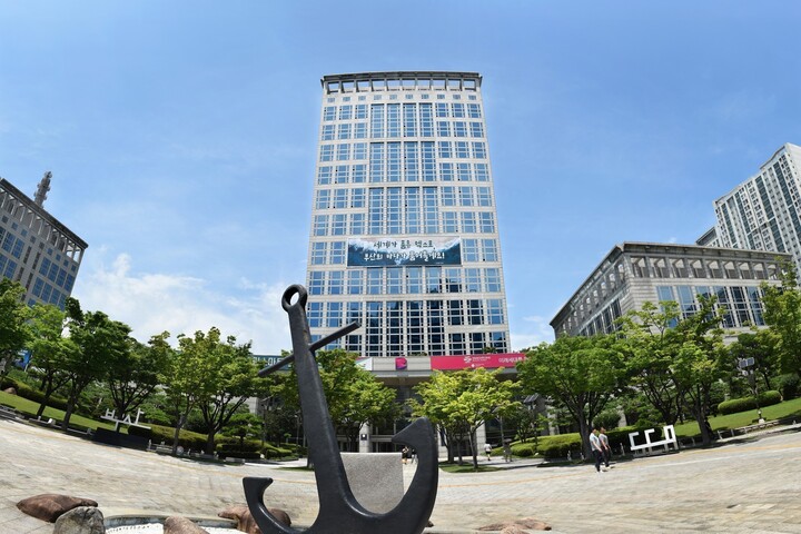 부산 연제구 연산동 부산시청 전경.