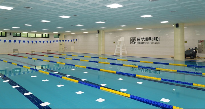 울산 동구체육회가 지난 5월부터 위탁 운영 중인 동부체육센터 수영장 내부. 동구 제공