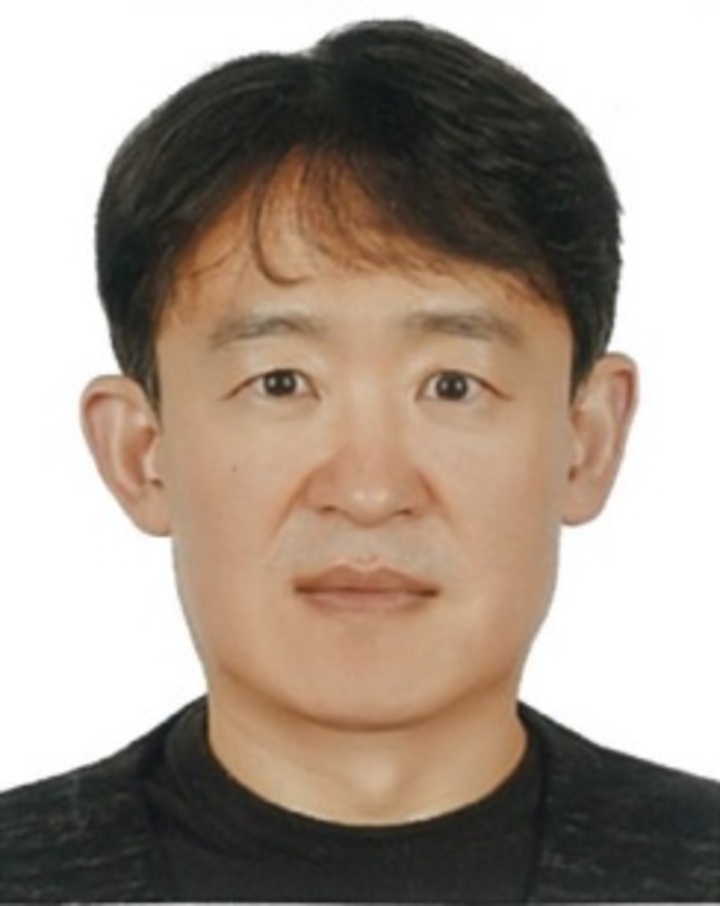교육·언론출판 부문 - 이문수