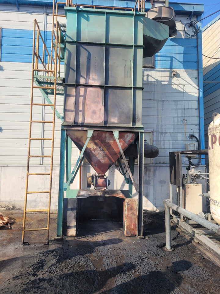 29일 오후 12시 47분께 울산 울주군 웅촌면의 한 불판 제조 공장에서 불이 나 10분만에 꺼졌다. 울산소방본부 제공