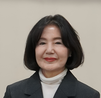 김청옥 네오골프 대표(울산매일UTV 시니어모델 회장)