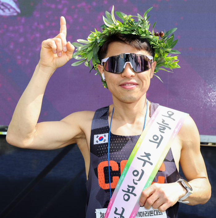 10km 남자 1등 엄승환 씨.