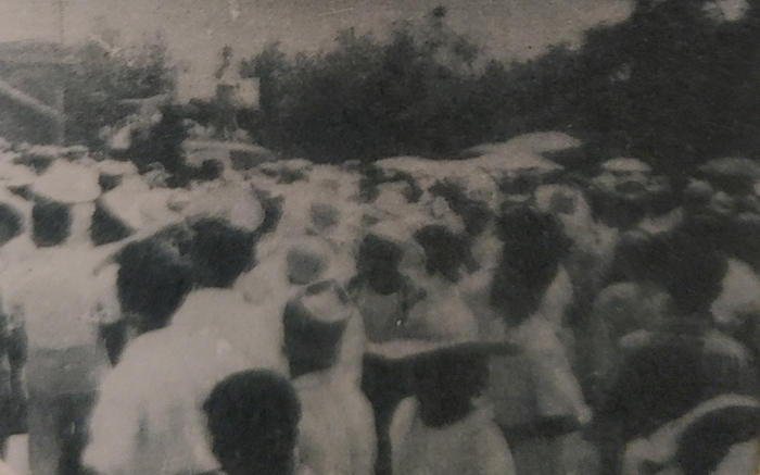 1960년 4월 26일 울산경찰서 앞에서 항의 시위하는 울산 학생들. 울산노동역사관 제공