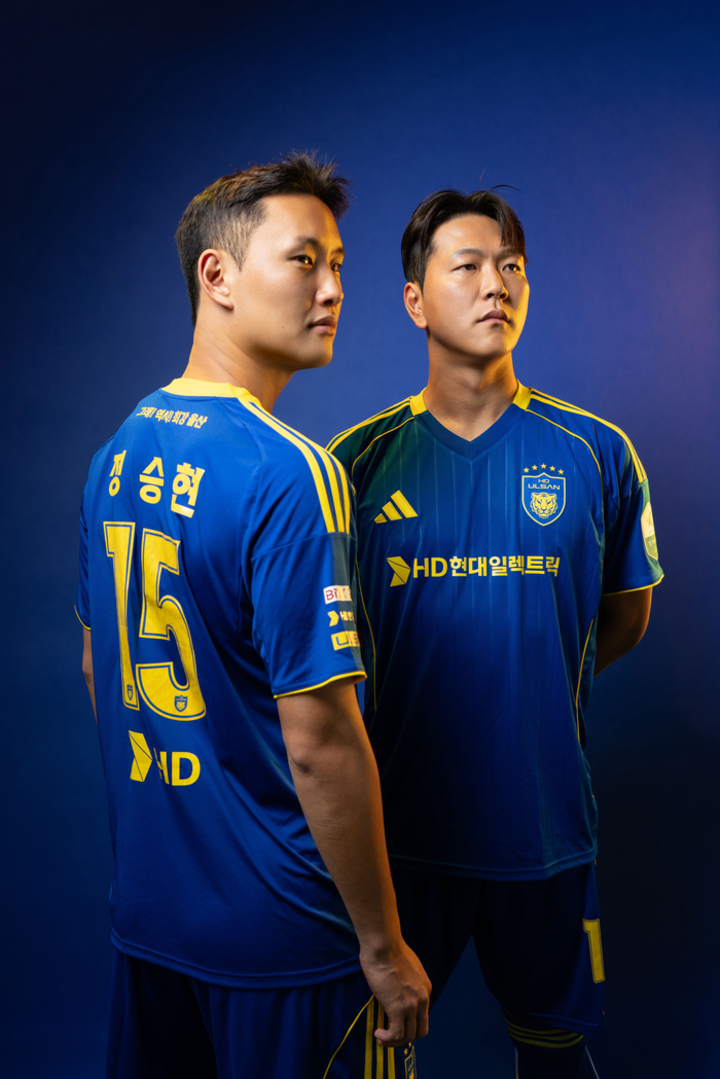 울산 HD가 홈 유니폼 오프라인 판매를 서울까지 확대하며 팬들의 구매 편의성을 높인다고 23일 밝혔다. 울산HD 제공