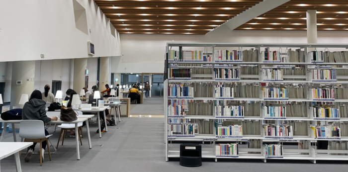 울산 공공도서관 수가 꾸준히 늘고 있지만, 전국적으로는 적은 수준에 머물고 있는 것으로 나타났다. 울산매일 포토뱅크