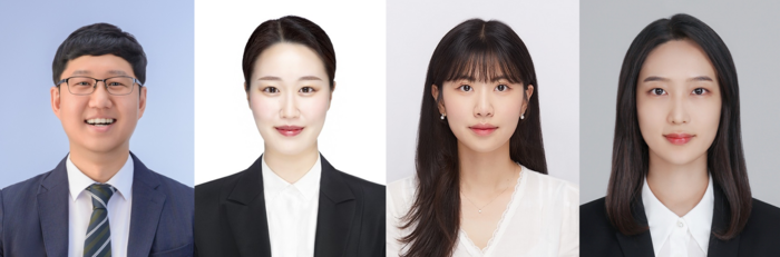 [연구진사진] (좌측부터) 이상준 교수, 오수현 연구원, 오주은 연구원, 이지혜 연구원. UNIST 제공