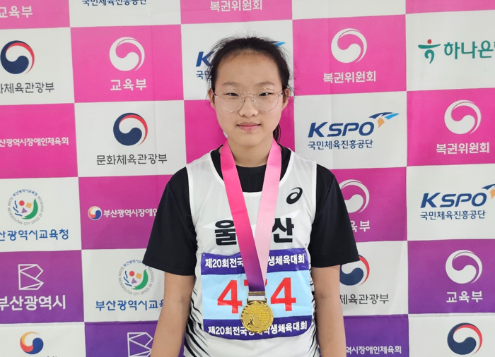박하은(호계중)이 여자 200m T35(중)에서 36.45초의 기록으로 금메달을 차지했다. 시장애인체육회 제공