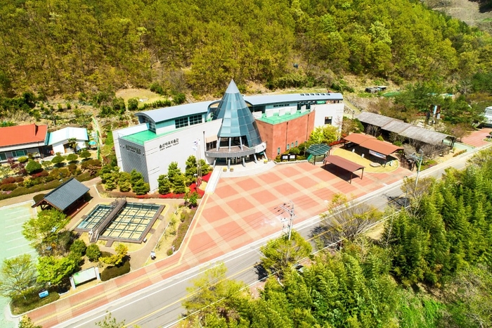 울산대곡박물관 전경.
