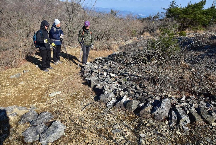 신불산 단조성 기우단 발굴조사. 배성동 제공