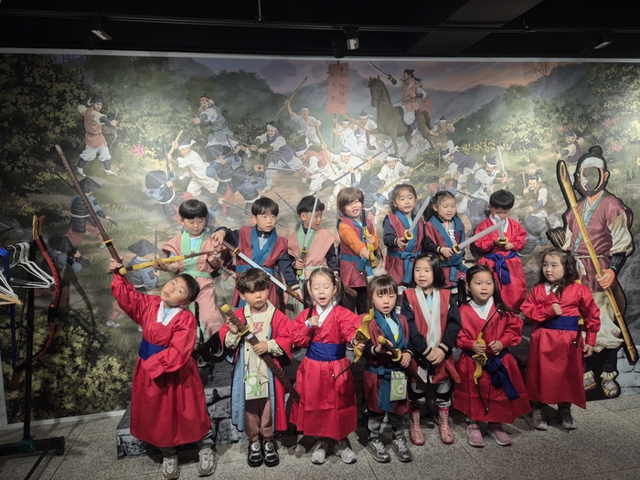 울산 북구는 기박산성 의병 역사공원에서 시범 운영한 의병 체험 프로그램을 마무리했다고 8일 밝혔다. 북구 제공