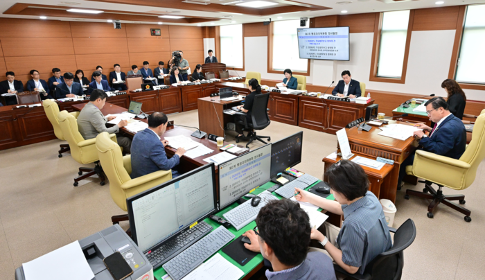 울산시의회 행정자치위원회가 16일 임시회에서 ‘울산광역시 공론화 추진에 관한 조례안’을 심사한다. 울산시의회 제공