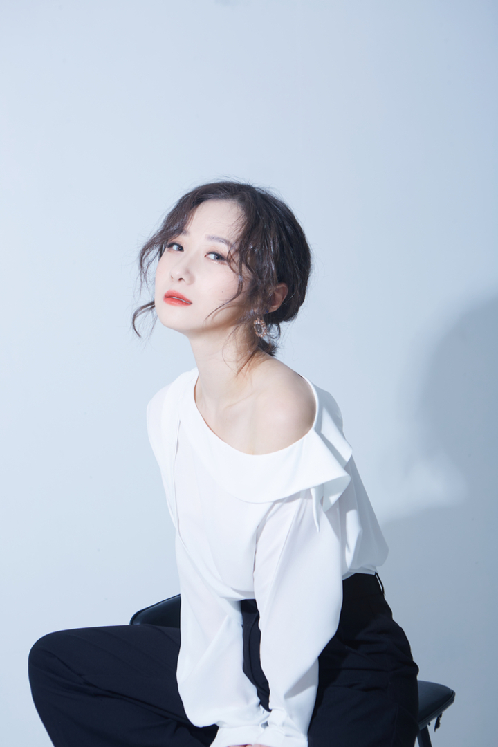 보컬 김소연. 울산중구문화의전당 제공