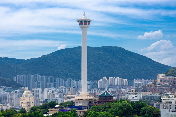 부산타워 전경.-부산타워 제공