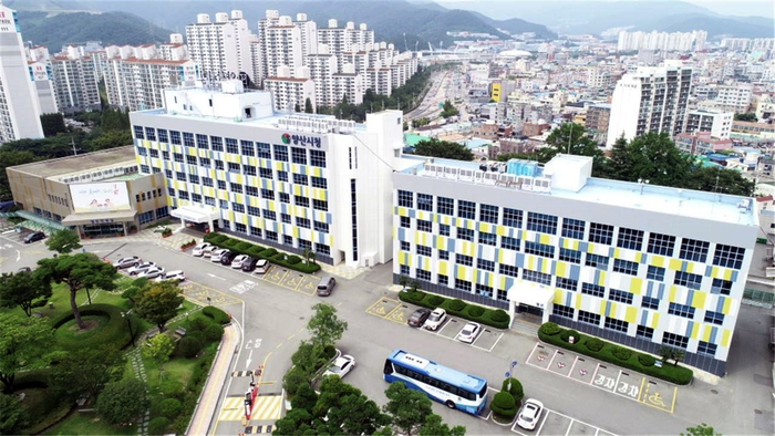 양산시청 전경. 양산시 제공