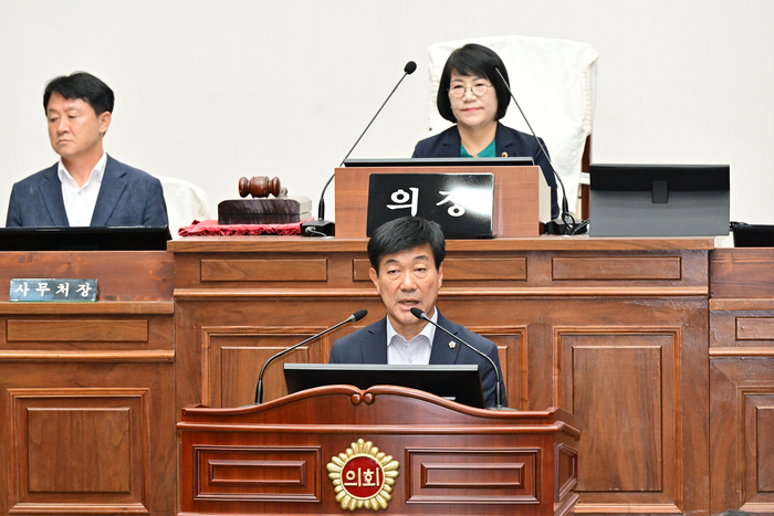 4일 반대 토론에 나선 조성철 시의원. 울산시의회 제공