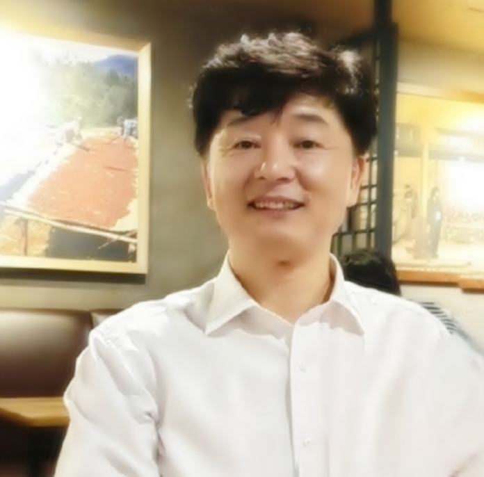 이시향 시인