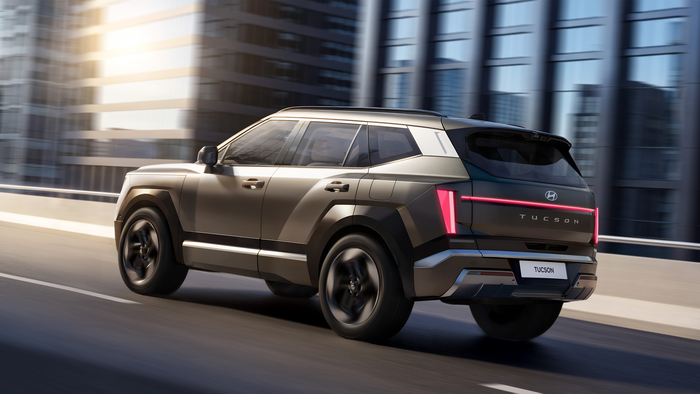 현대자동차가 투싼의 완전변경 모델, ‘디 올 뉴 투싼(The all-new TUCSON)’의 내·외장 디자인을 19일 최초로 공개했다. 현대차 제공