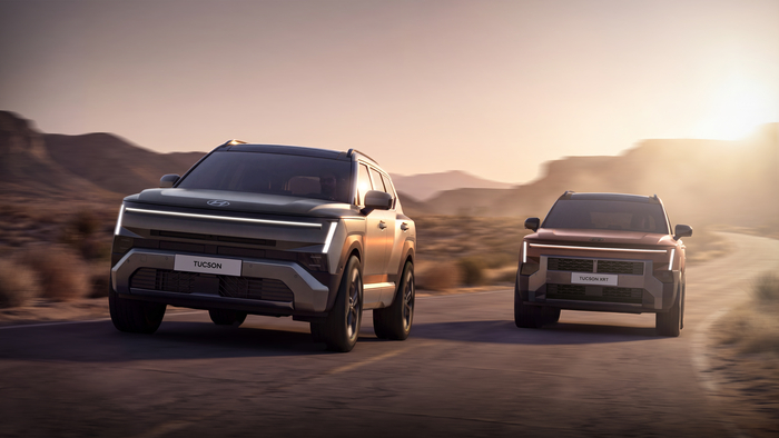 현대자동차가 투싼의 완전변경 모델, ‘디 올 뉴 투싼(The all-new TUCSON)’의 내·외장 디자인을 19일 최초로 공개했다. 현대차 제공