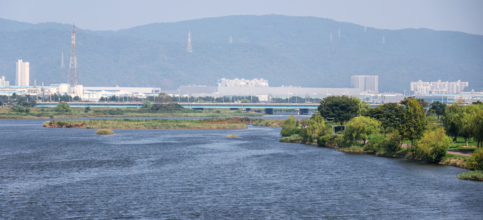 울산만 방향에서 본 태화강 하구 전경. 최지원 기자