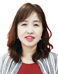 고은희 울산문인협회 회장·북구생활문화센터장 