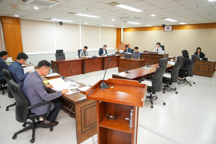 북구의회 제233회 임시회 복지건설위원회 회의 현장. 북구의회 제공