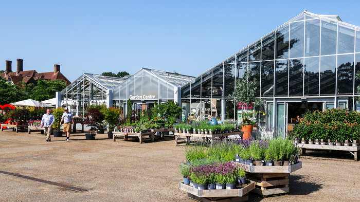 위즐리 가든 입구에 있는 ‘가든 센터(Garden Centre)’로 다양한 식물 및 정원용품 등을 판매한다. 이수화 기자