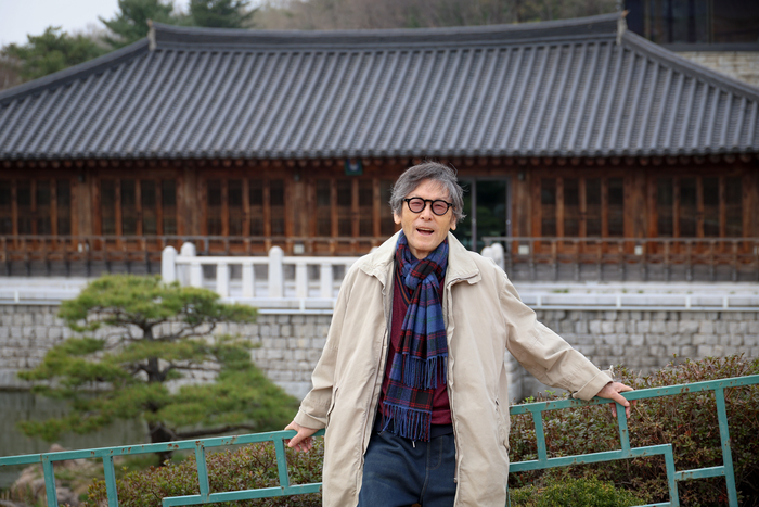 김성춘 시인. 울산매일포토뱅크