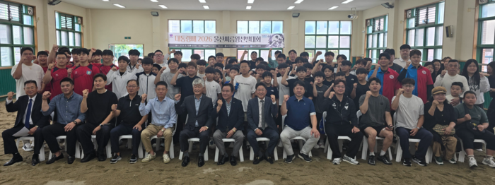 지난 19일 울산 북구 무룡중학교 씨름장에서 2026 울산씨름왕선발대회가 열렸다. 시체육회 제공