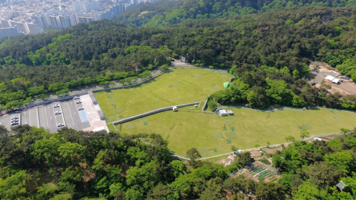 울산 동구가 73억5,000만원을 들여 조성한 18홀 규모 동구파크골프장을 10월 1일 개장하고, 내년 2월 말까지 동구 주민을 대상으로 무료 시범운영한다. 동구 제공