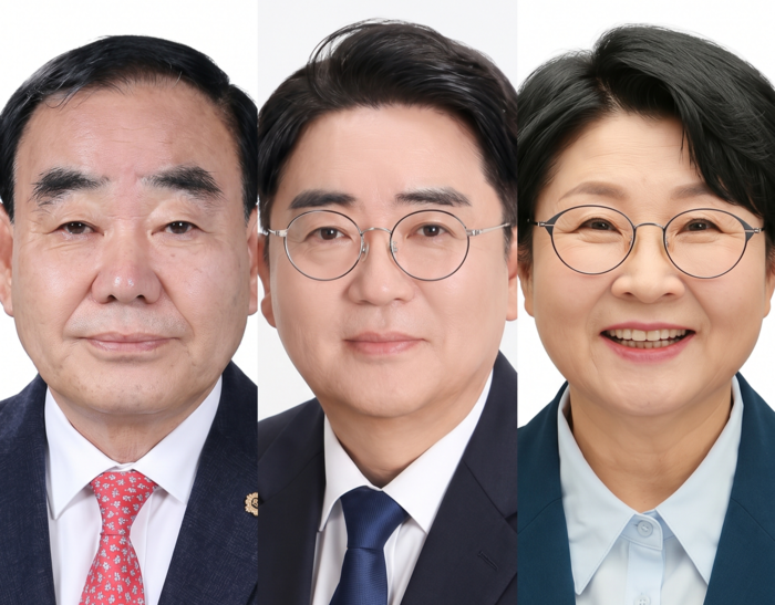 (왼쪽부터)국민의힘 김기환 원내대표, 더불어민주당 이주언 원내대표, 진보당 이은주 의원.