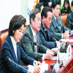 한국당 중진의원들 당협위원장 교체 성토