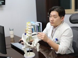 [매일건강] 통증 없어 안심했다 수술까지…대퇴골두 괴사의 함정