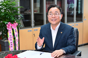 권태호 울산시의회 문복환위원장 “실리·연속성으로 시민 중심 의정”