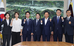 민주당 전대 예비경선 시작…김민석·정청래 ‘반명’ 공방 격화