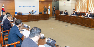 울산시, 트램 사업 일단 재개…중단 방안 계속 검토