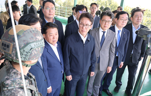 DMZ 지뢰 사고 ‘늑장·은폐’ 공방 격화…여야, 29일 국방위서 정면충돌