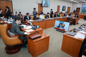 [2026 국감] ‘물 탄 레미콘’부터 검사 조율 의혹까지…LH 집중 추궁